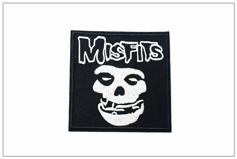 ROCK BAND Iron On Patches Cloth Mend Decorate Clothes Apparel Sewing Decoration Applique Badges Heavy Metal MUSIC