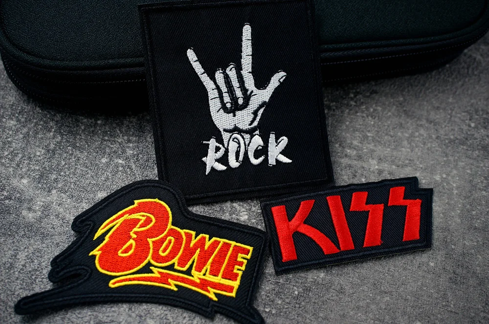 ROCK BAND Iron On Patches Cloth Mend Decorate Clothes Apparel Sewing Decoration Applique Badges Heavy Metal MUSIC