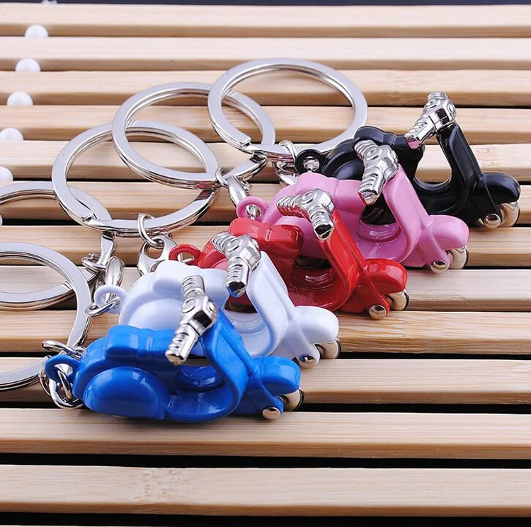 New Motorcycle Key Chain Charm metal keychain men women Car Key Ring 4 color key holder best gift jewelry